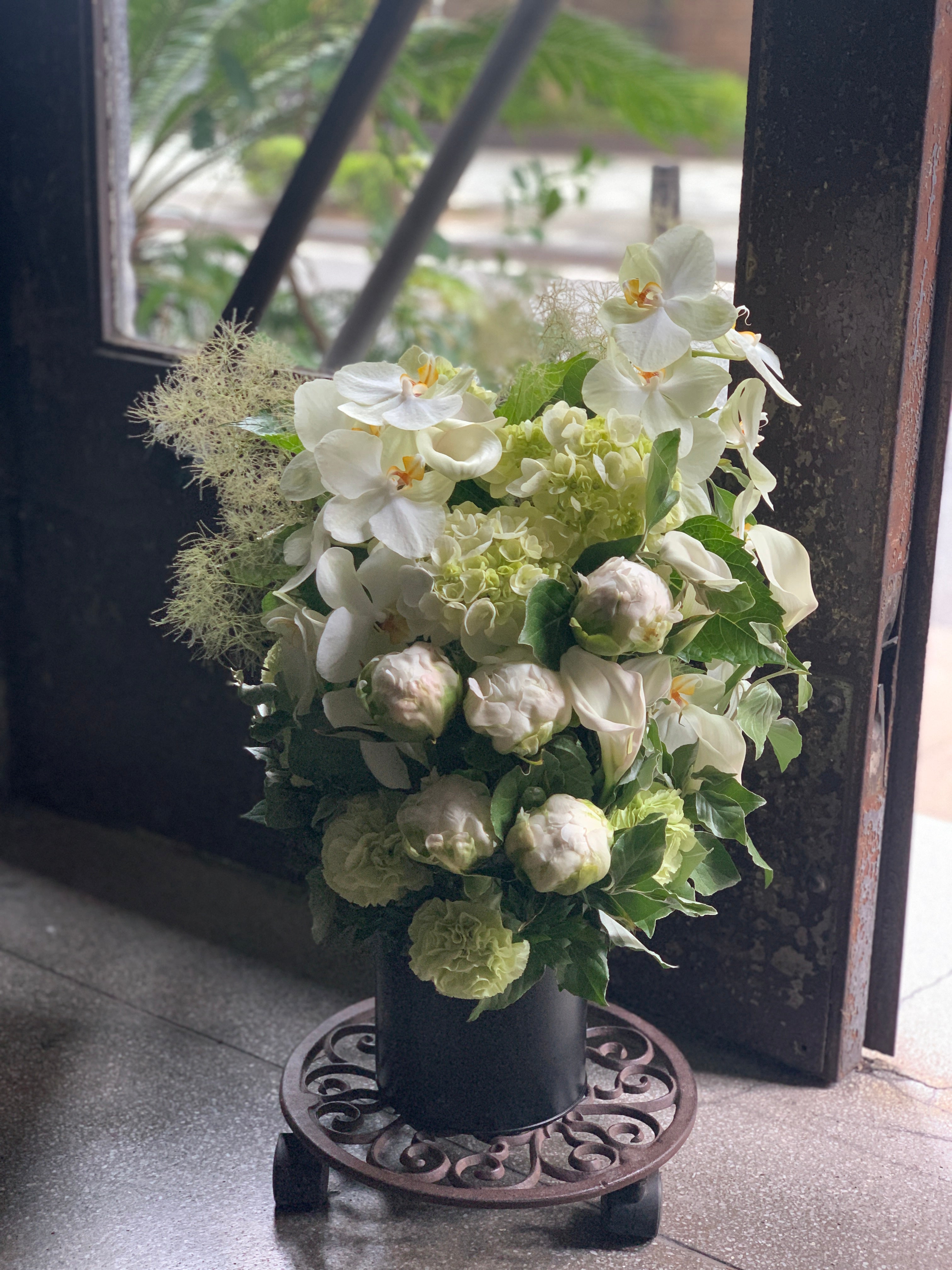 アレンジメントモダン 1万円