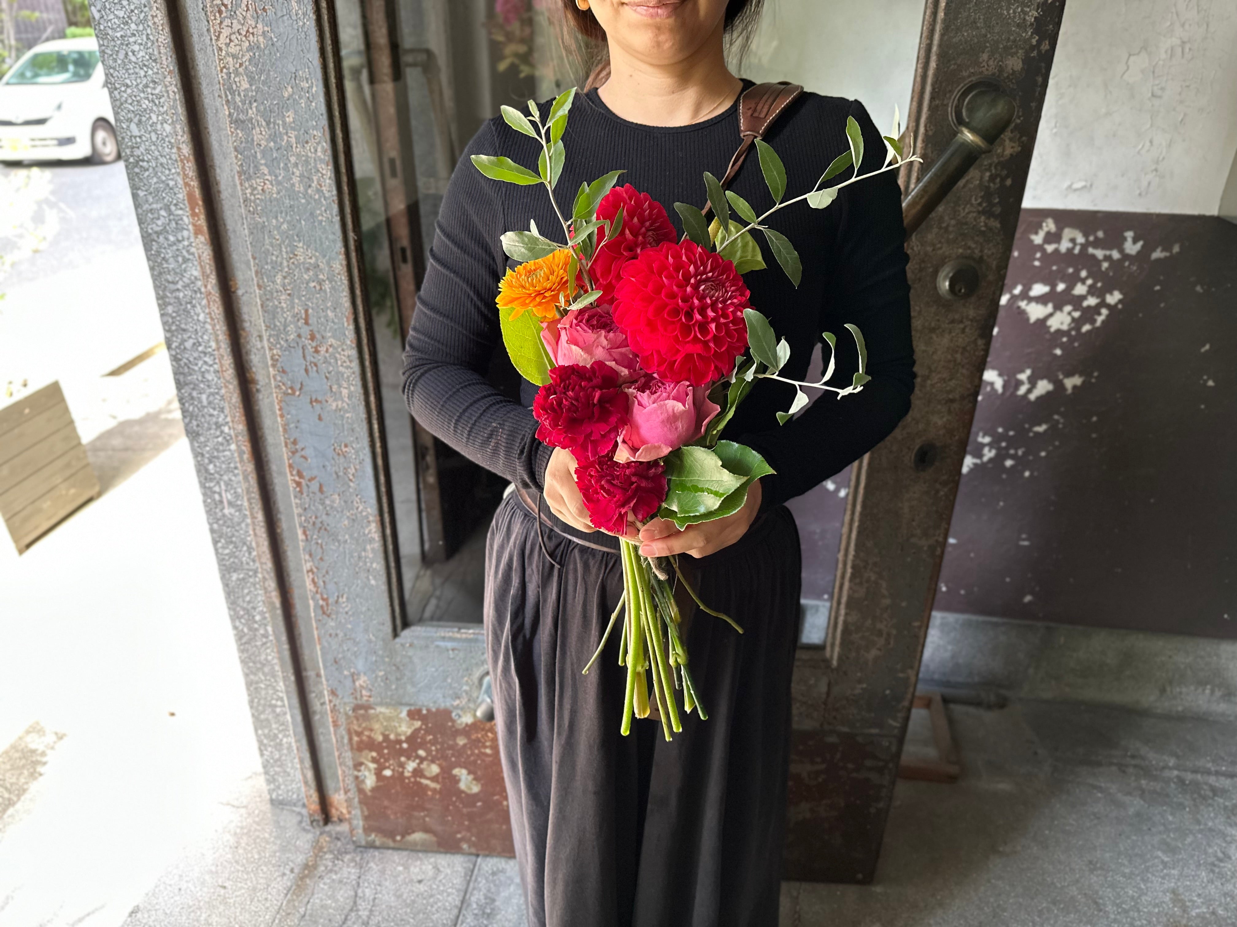 花束モダン 3千円